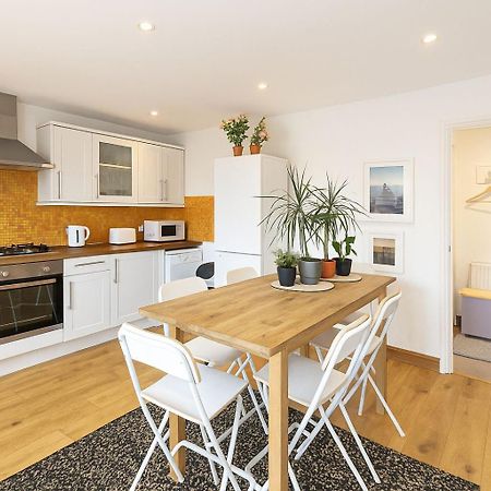 Beautiful House In The Heart Of A Golf Course. Apartment Manchester Bagian luar foto