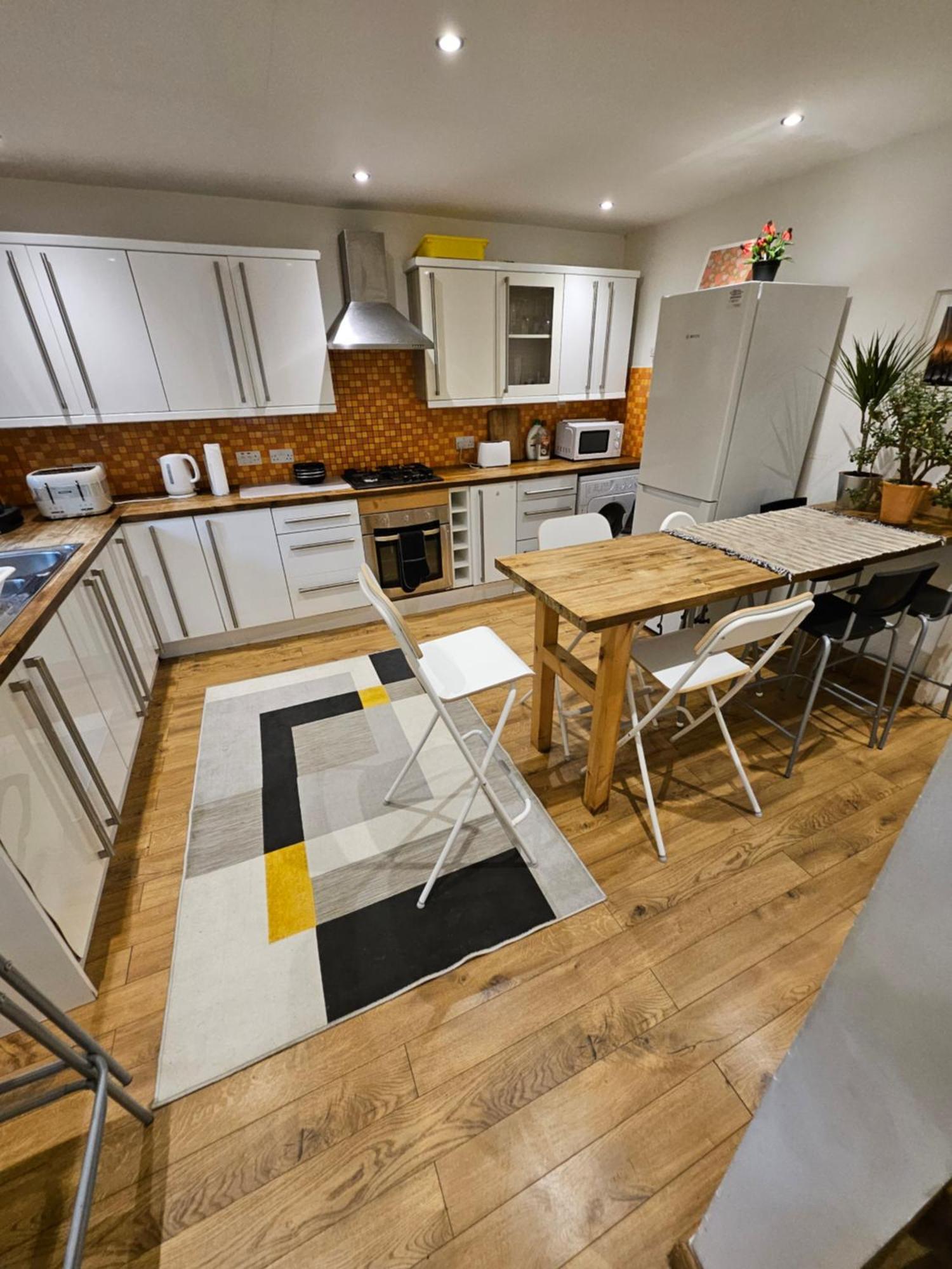 Beautiful House In The Heart Of A Golf Course. Apartment Manchester Bagian luar foto