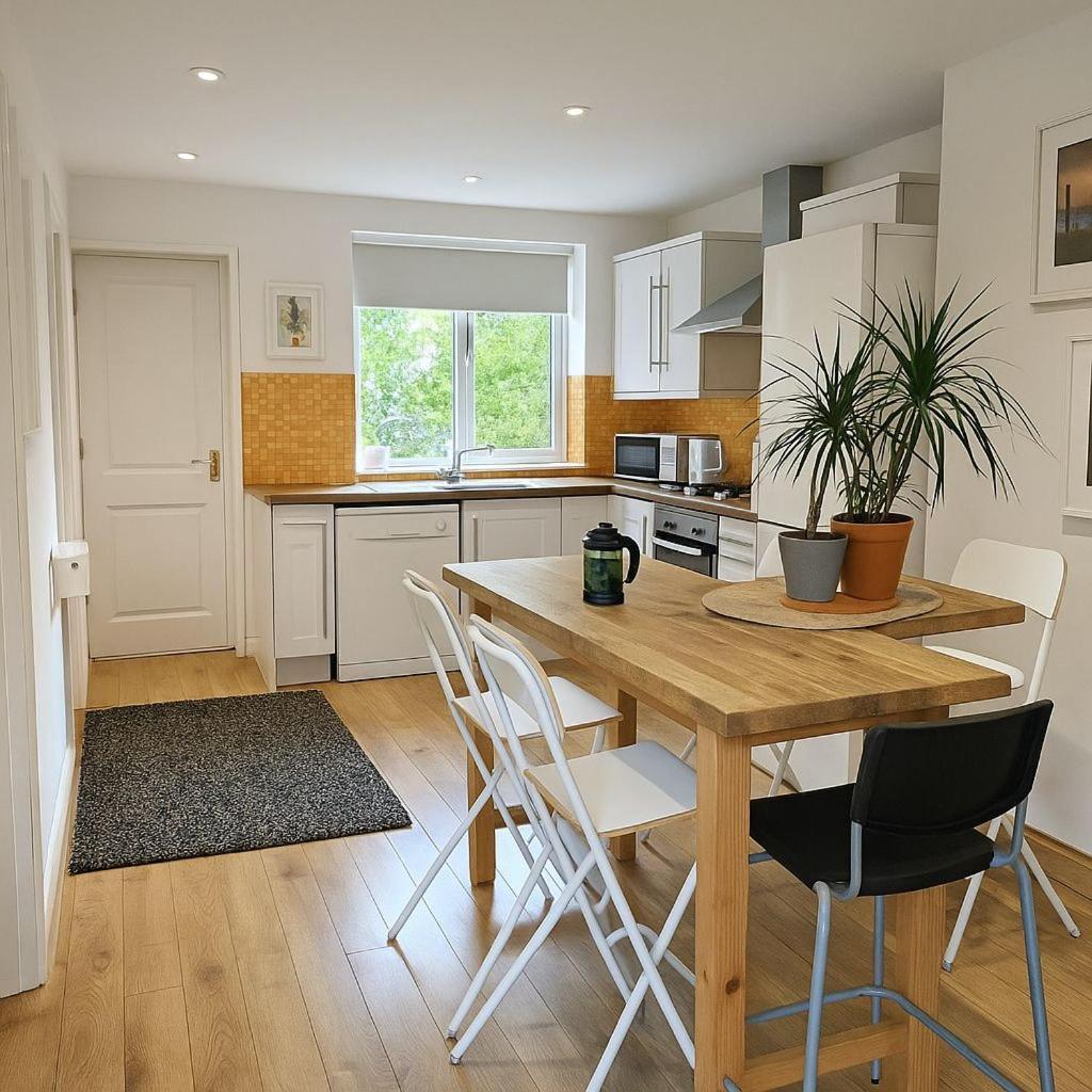 Beautiful House In The Heart Of A Golf Course. Apartment Manchester Bagian luar foto