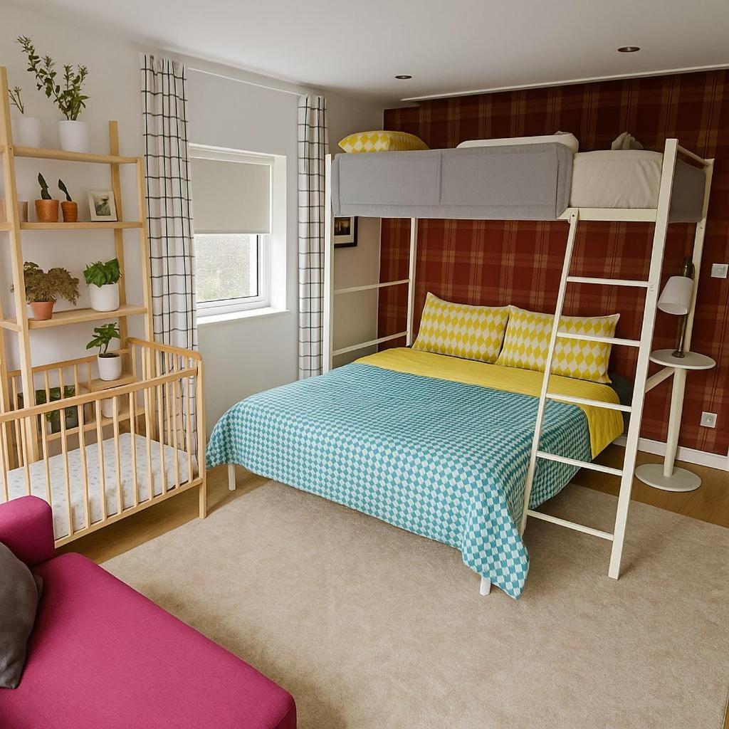 Beautiful House In The Heart Of A Golf Course. Apartment Manchester Bagian luar foto
